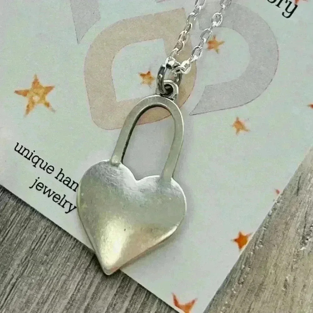 Heart love lock pendant best friend gift silver tone jewelry for women - Picture 3 of 10